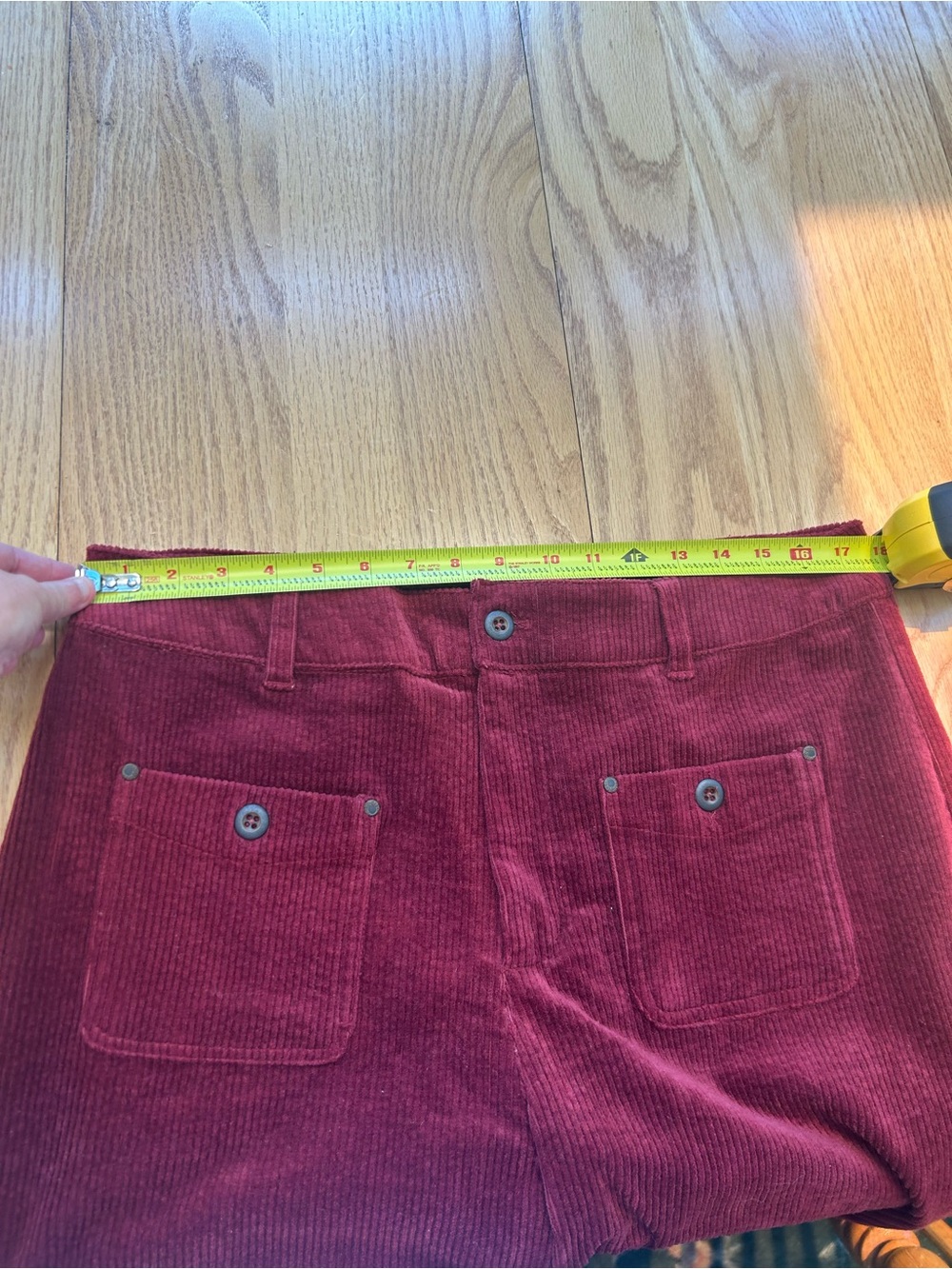 Sundance Corduroy Wide Leg Cropped Pants Women Size 14 Berry Red Boho Pockets - Picture 6 of 8